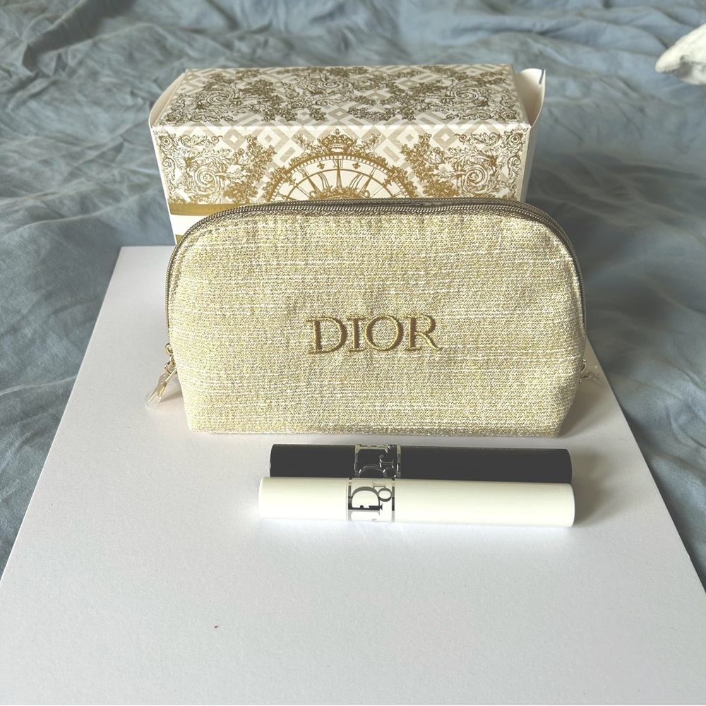 Diorshow Holiday Gift Set Volumizing Mascara and 4D Lash Primer Serum 2024